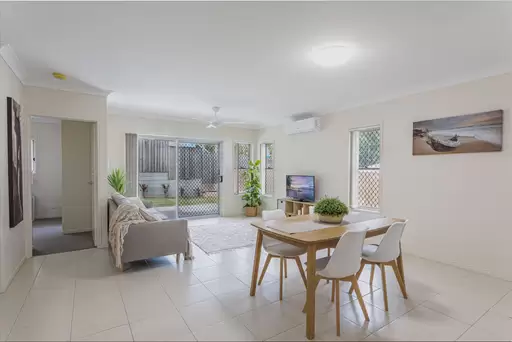 1-2/35 Citron Place, Palmwoods Sold by Ray White Noosa - image 1