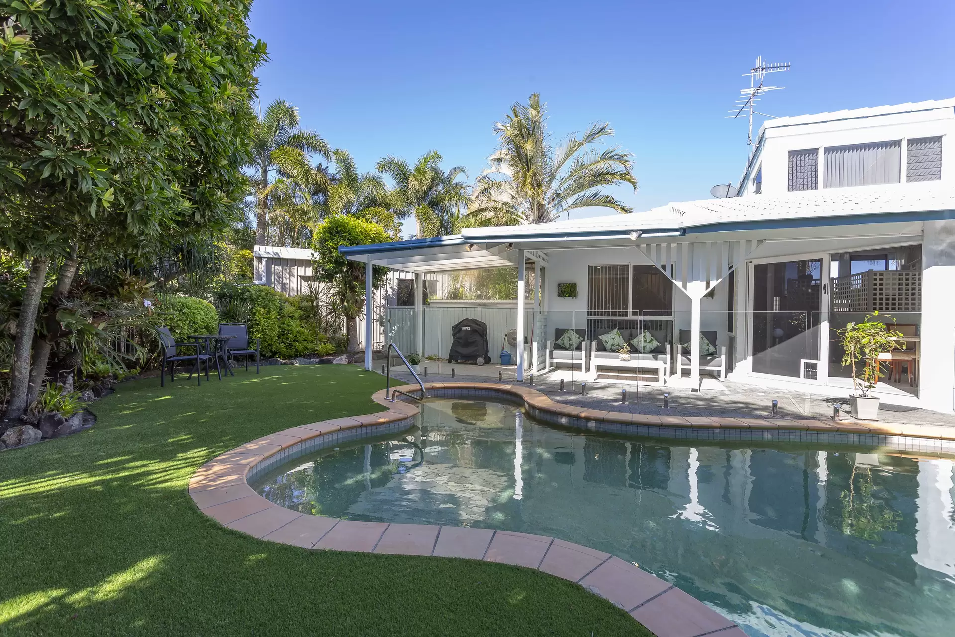 Photo #4: 12 Woodlark Rise, Sunrise Beach - Sold by Ray White Noosa