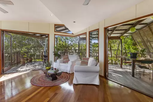 4 Silver Gull Court, Sunshine Beach Sold by Ray White Noosa