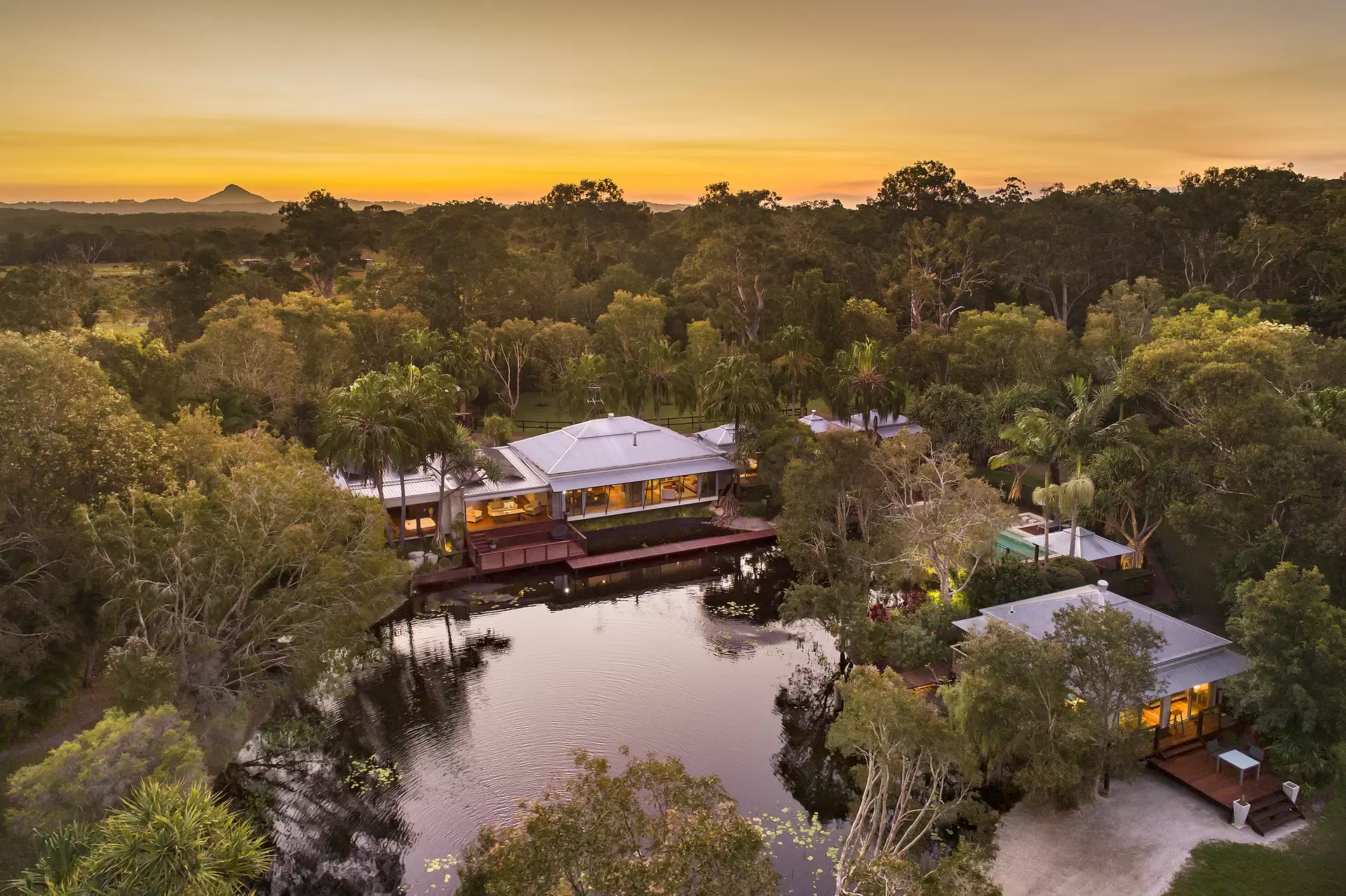 Photo #9: 1A Lake Weyba Drive, Weyba Downs - Sold by Ray White Noosa