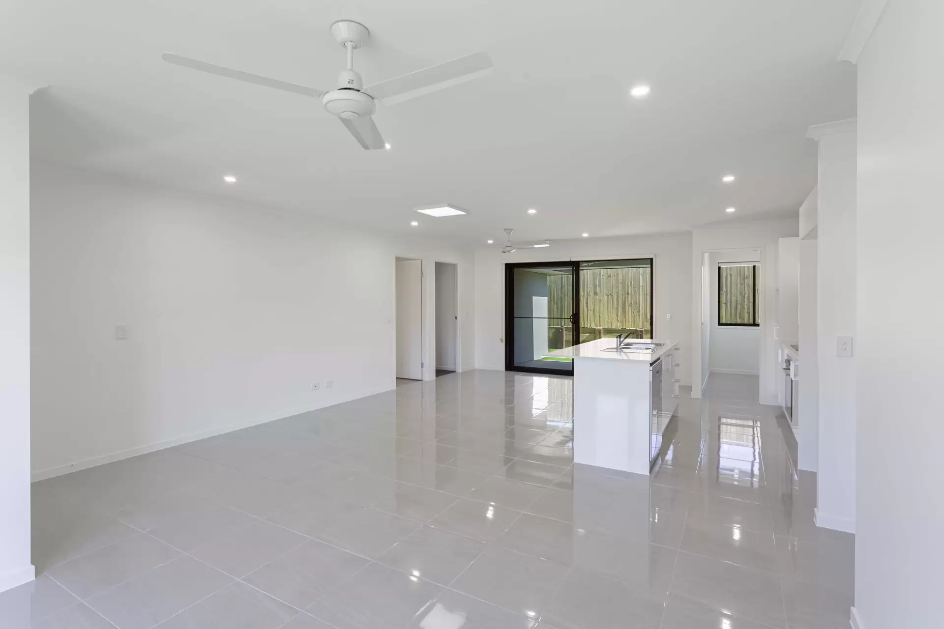 Photo #2: 1/14 Tangelo Road, Palmwoods - Sold by Ray White Noosa