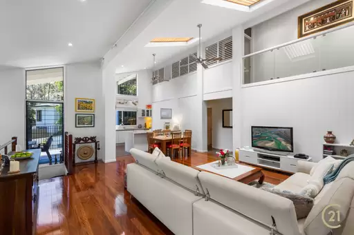 12 Moonare Crescent, Noosa Heads Sold by Ray White Noosa - image 1