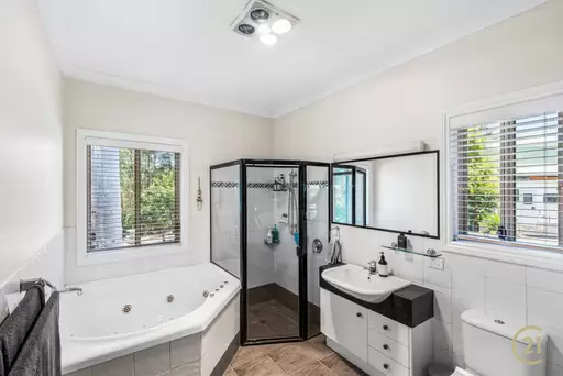 814 Sunrise Road, Tinbeerwah Sold by Ray White Noosa - image 10