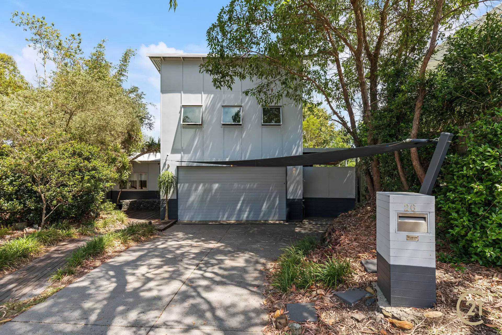 Photo #2: 26 Seafarer Court, Castaways Beach - Sold by Ray White Noosa