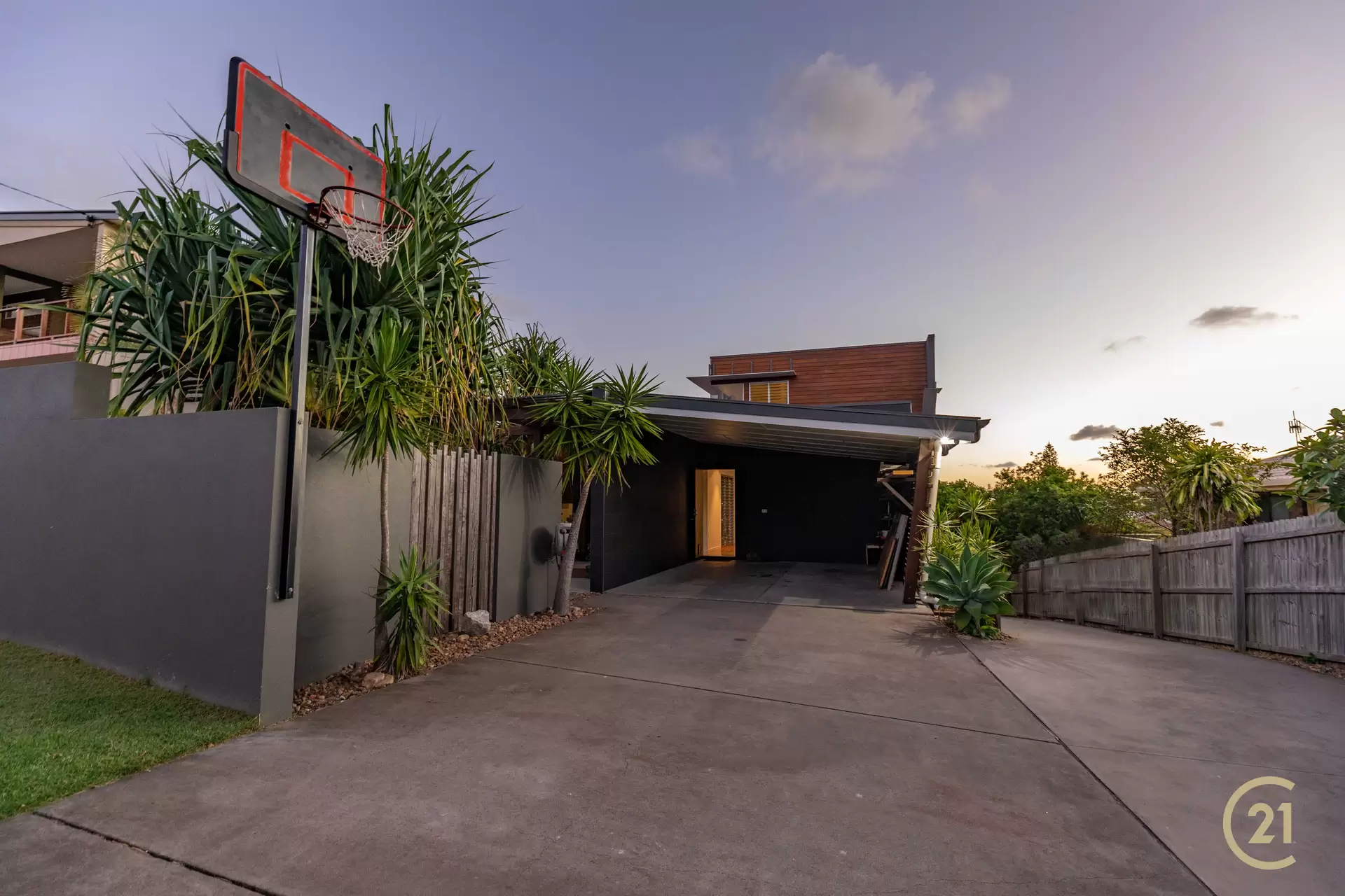 Photo #7: 4 Lyrebird Court, Peregian Beach - Sold by Ray White Noosa