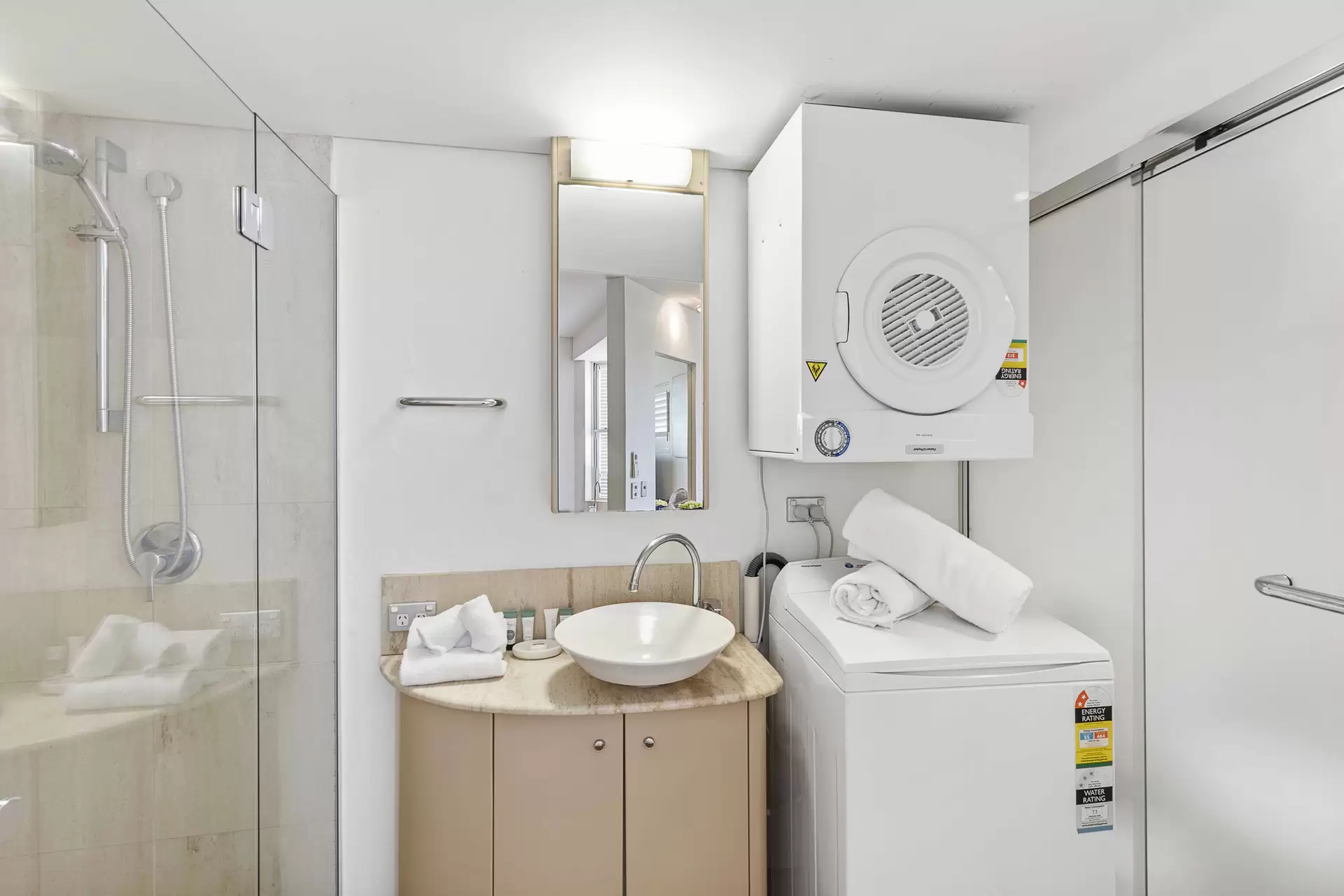 Photo #12: 302/16 Noosa Drive, Noosa Heads - Sold by Ray White Noosa