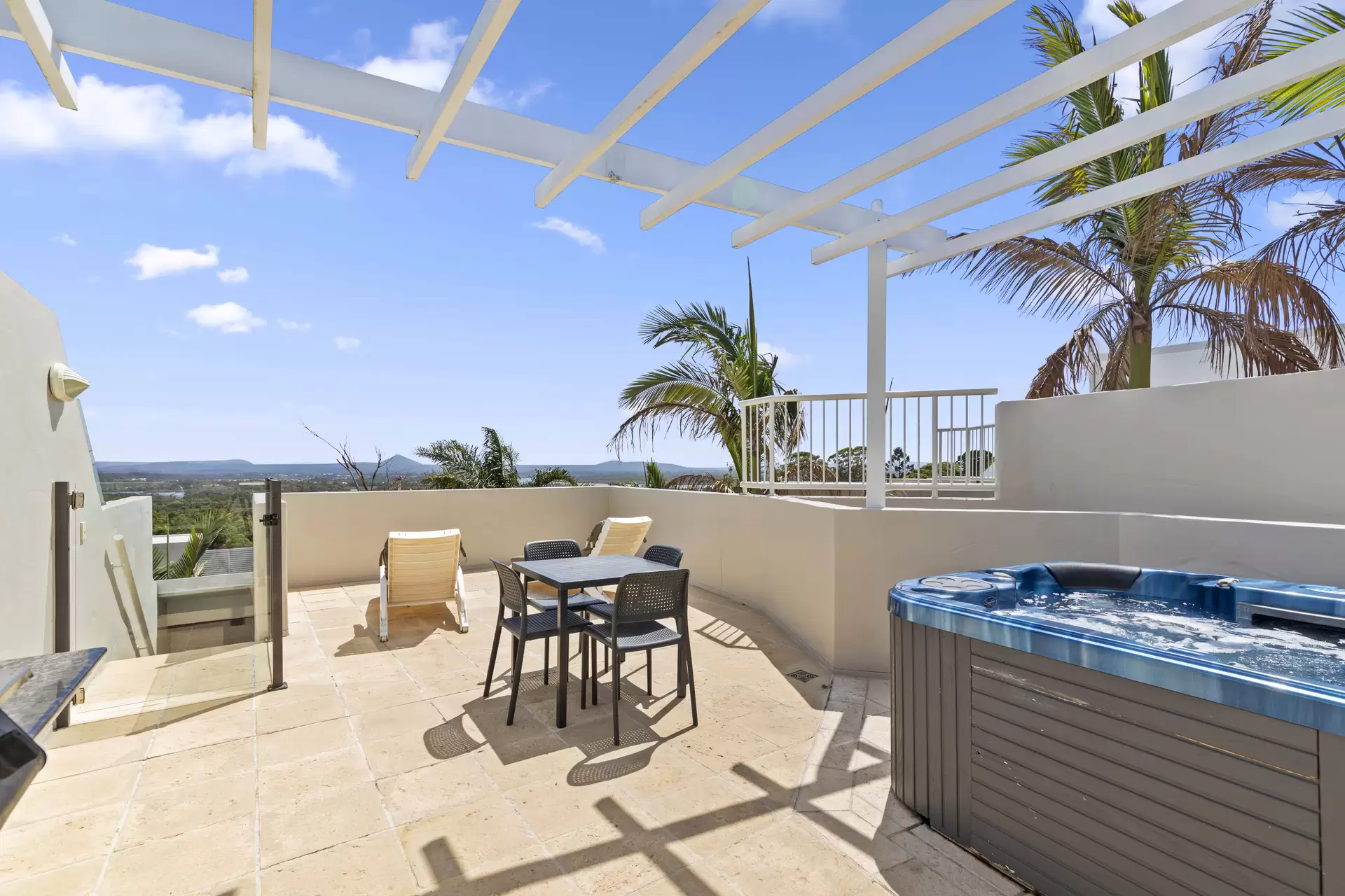 Photo #3: 302/16 Noosa Drive, Noosa Heads - Sold by Ray White Noosa