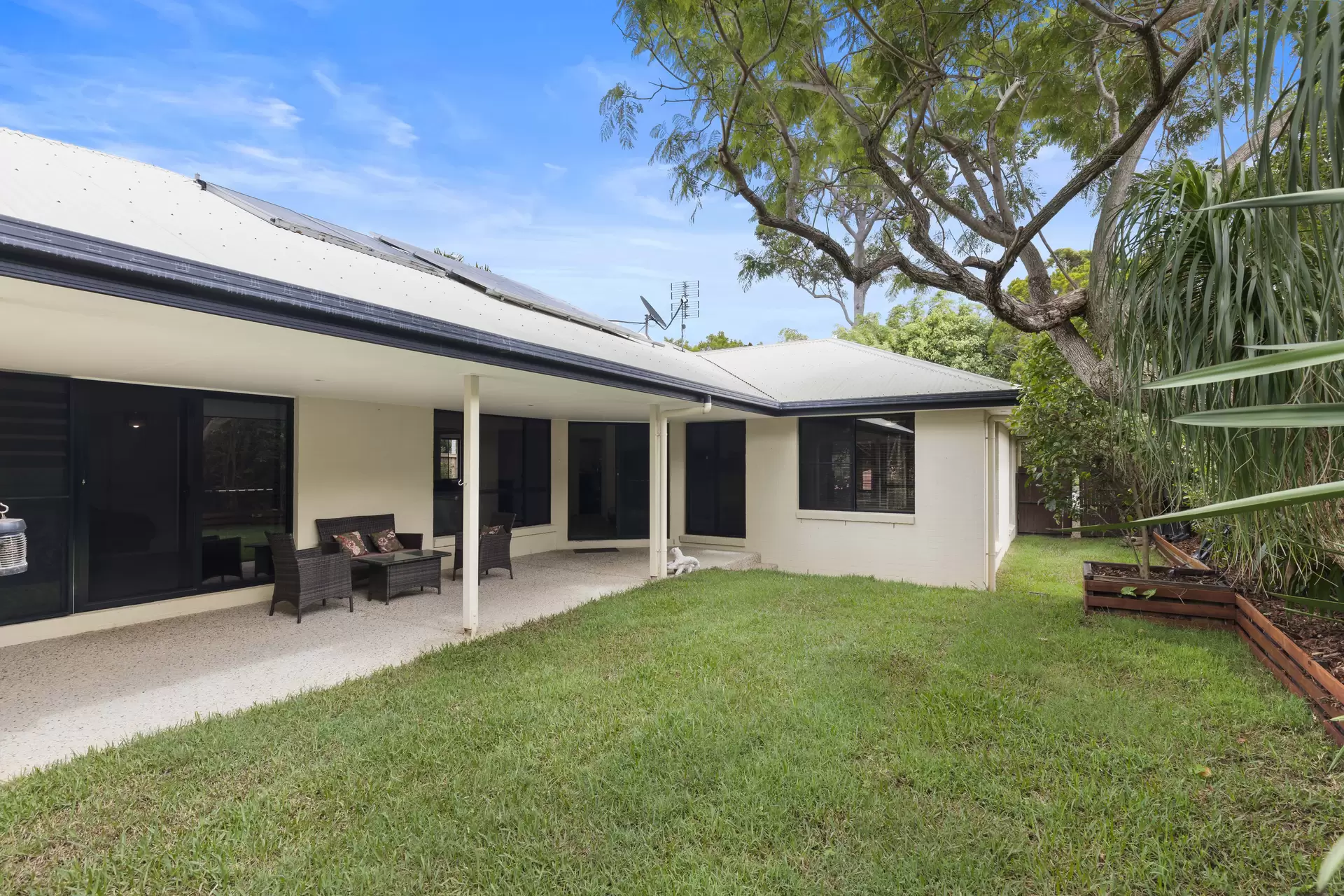 Photo #7: 11 Longwood Drive, Peregian Springs - Sold by Ray White Noosa