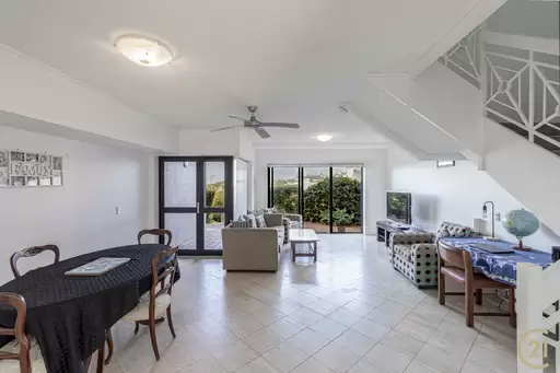 9/2 Orealla Crescent, Sunrise Beach Sold by Ray White Noosa - image 3