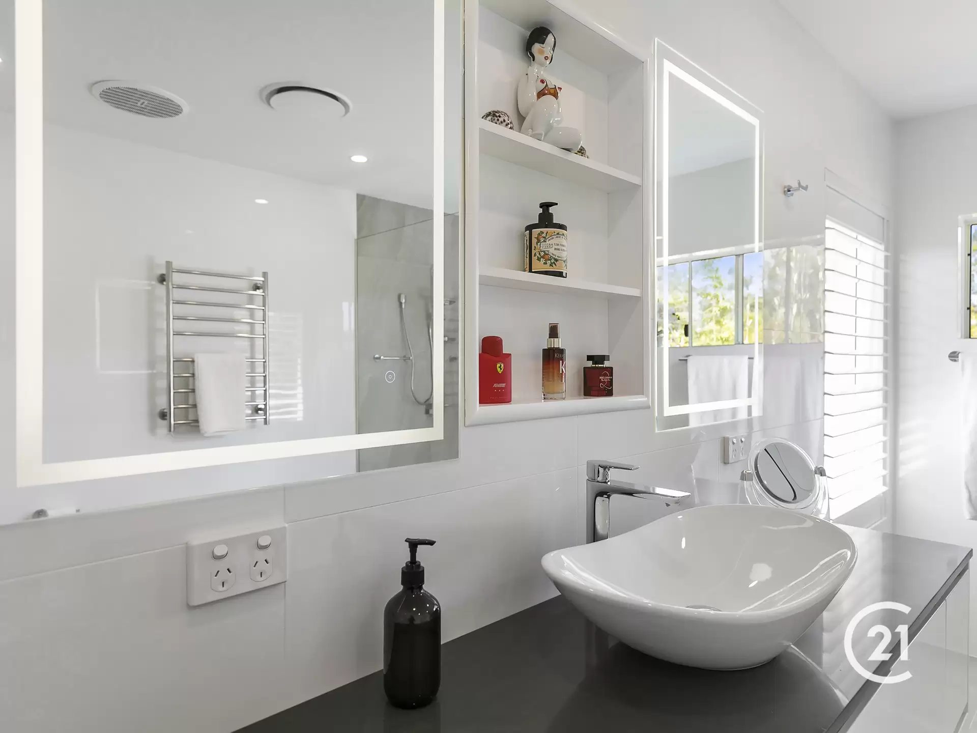 Photo #26: 4 Genoa Court, Noosa Waters - Sold by Ray White Noosa