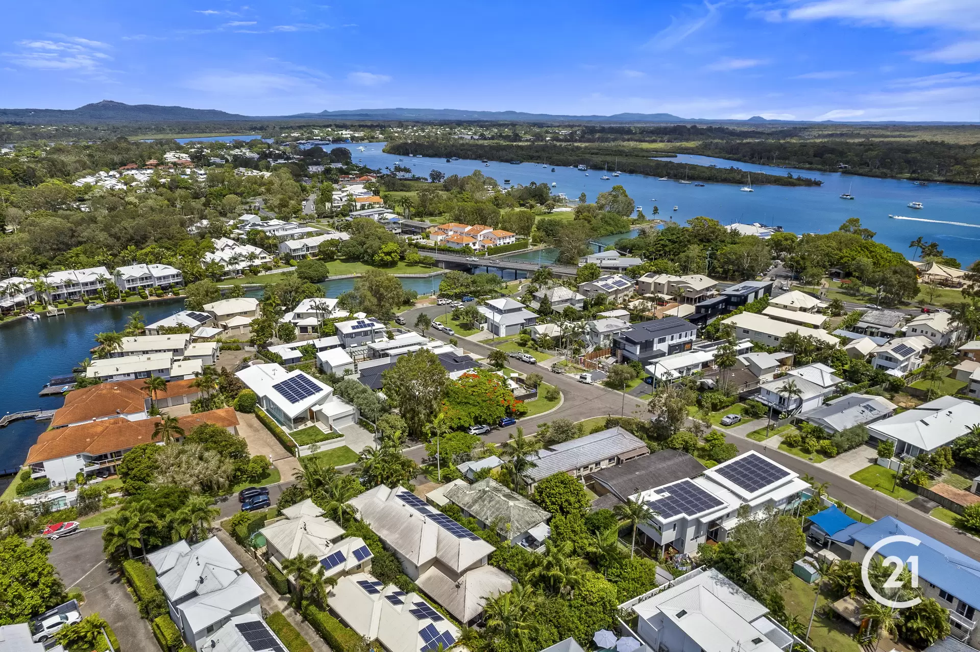 Photo #14: 4 Hygieta Street, Noosaville - Sold by Ray White Noosa