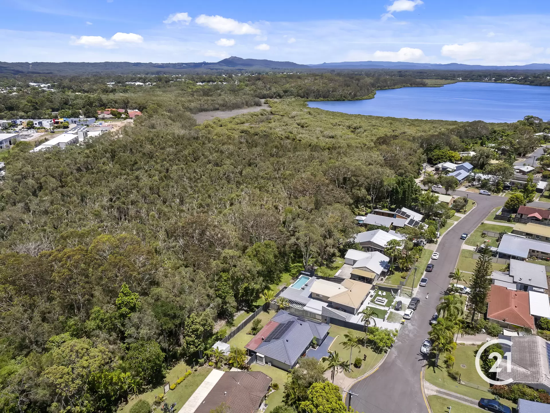 Photo #19: 14 June Crescent, Noosaville - Sold by Ray White Noosa